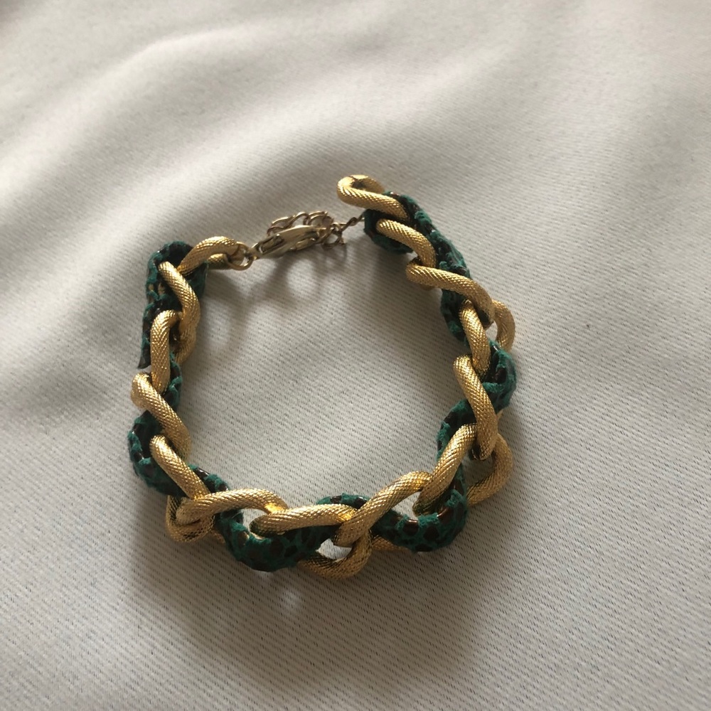Gold Link and Green Bracelet‎
